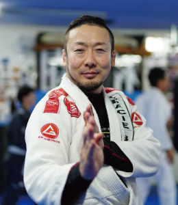 植 野雄
